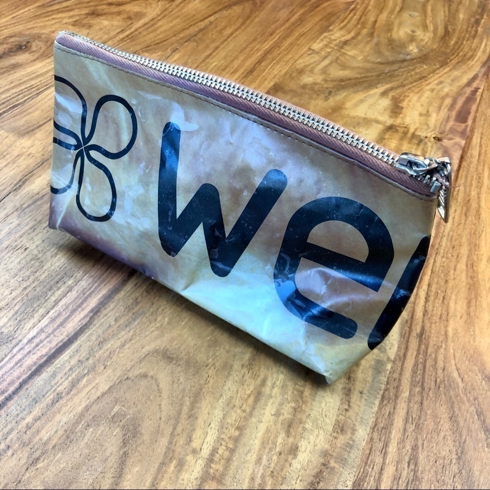 Eco Pet Handbags The Spirit of Animals 
Zip Bag 🐾